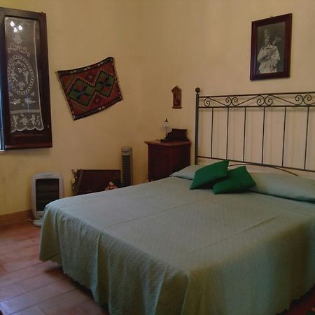 ホテル Casa Bomboniera エーリチェ エクステリア 写真