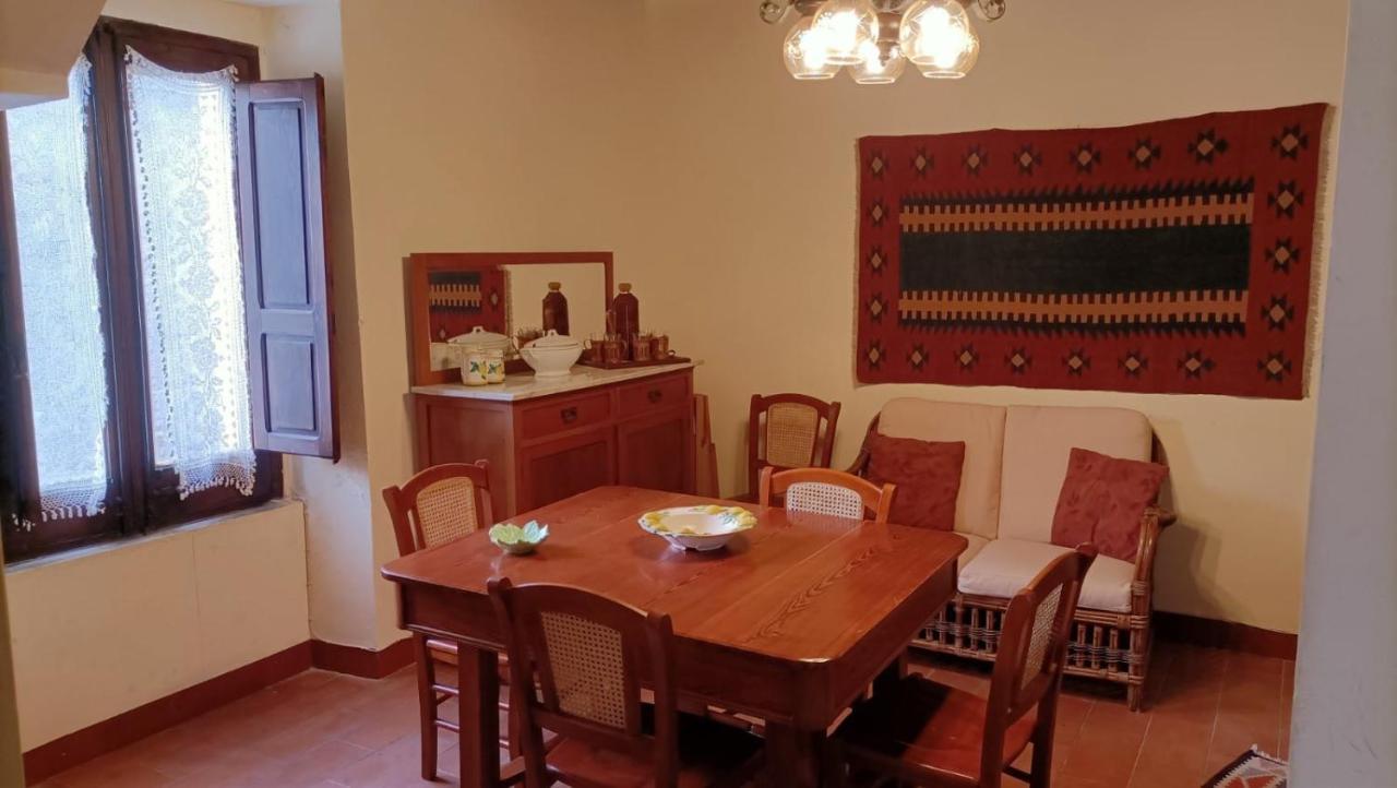 ホテル Casa Bomboniera エーリチェ エクステリア 写真